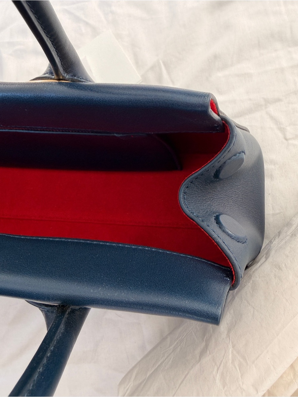 Christian Louboutin Venus Shoulder Bag in Navy RETAILS $2350 CURRENT SEASON - Picture 10 of 10